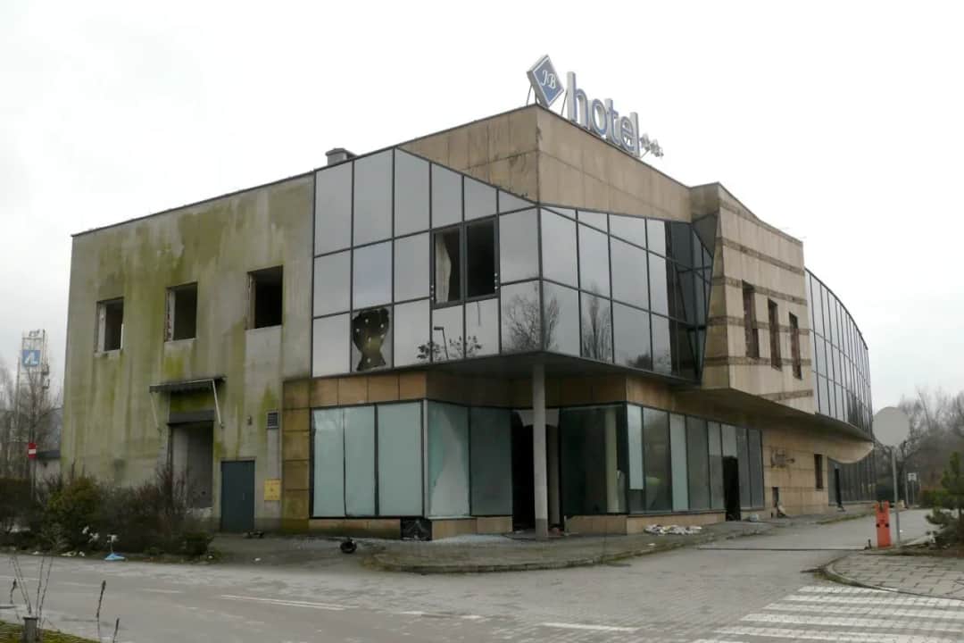 Hotel JB Kraków zamknięty - szokujące powody i przyszłość obiektu
